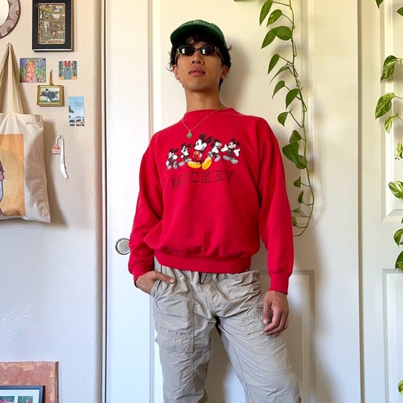 Vintage Red Mickey Mouse Sweater - Picture 2 of 5